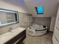 Baja Lakás (téglaépítésű)