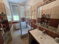 Baja Lakás (téglaépítésű)